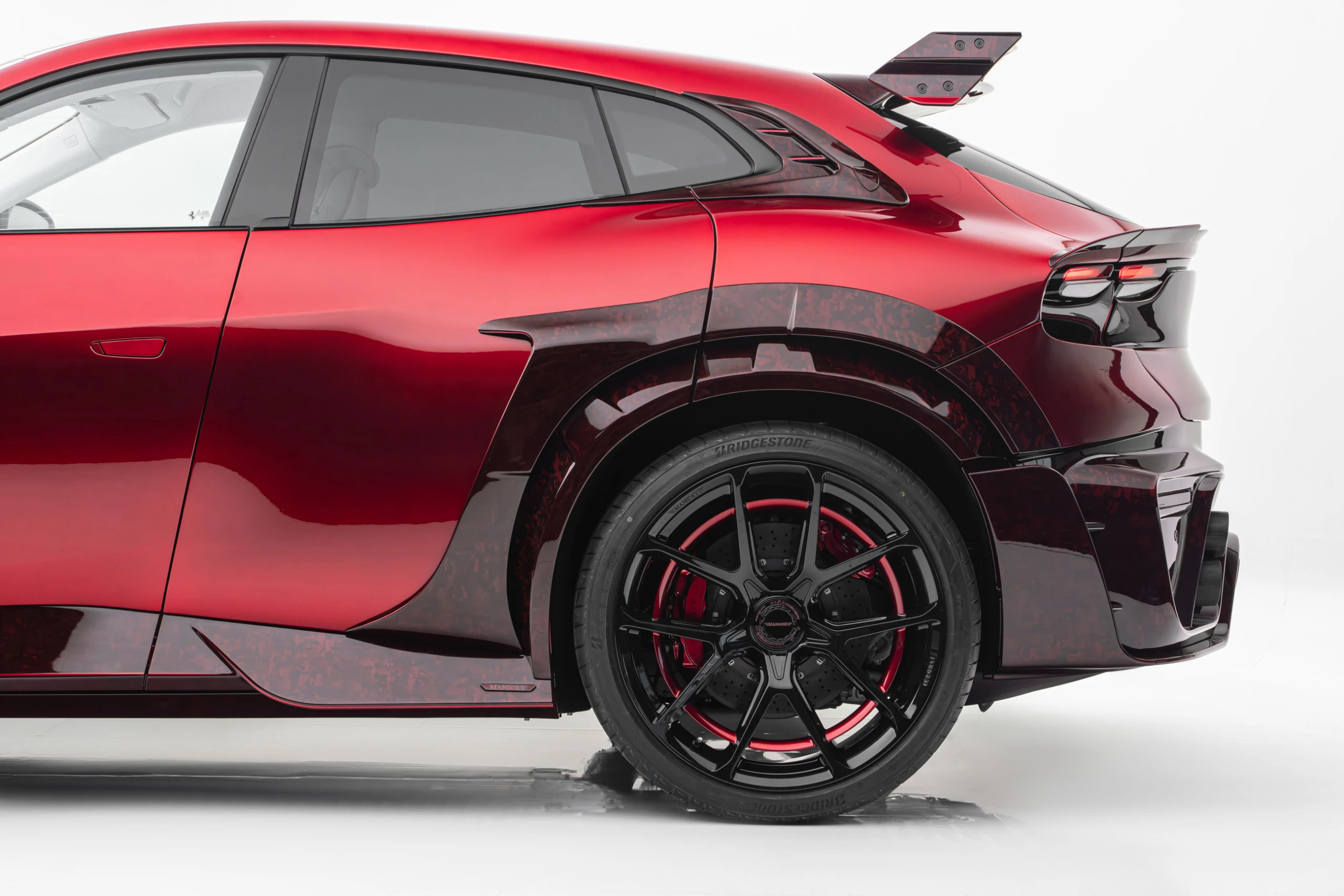 Ferrari Purosangue (FuV)